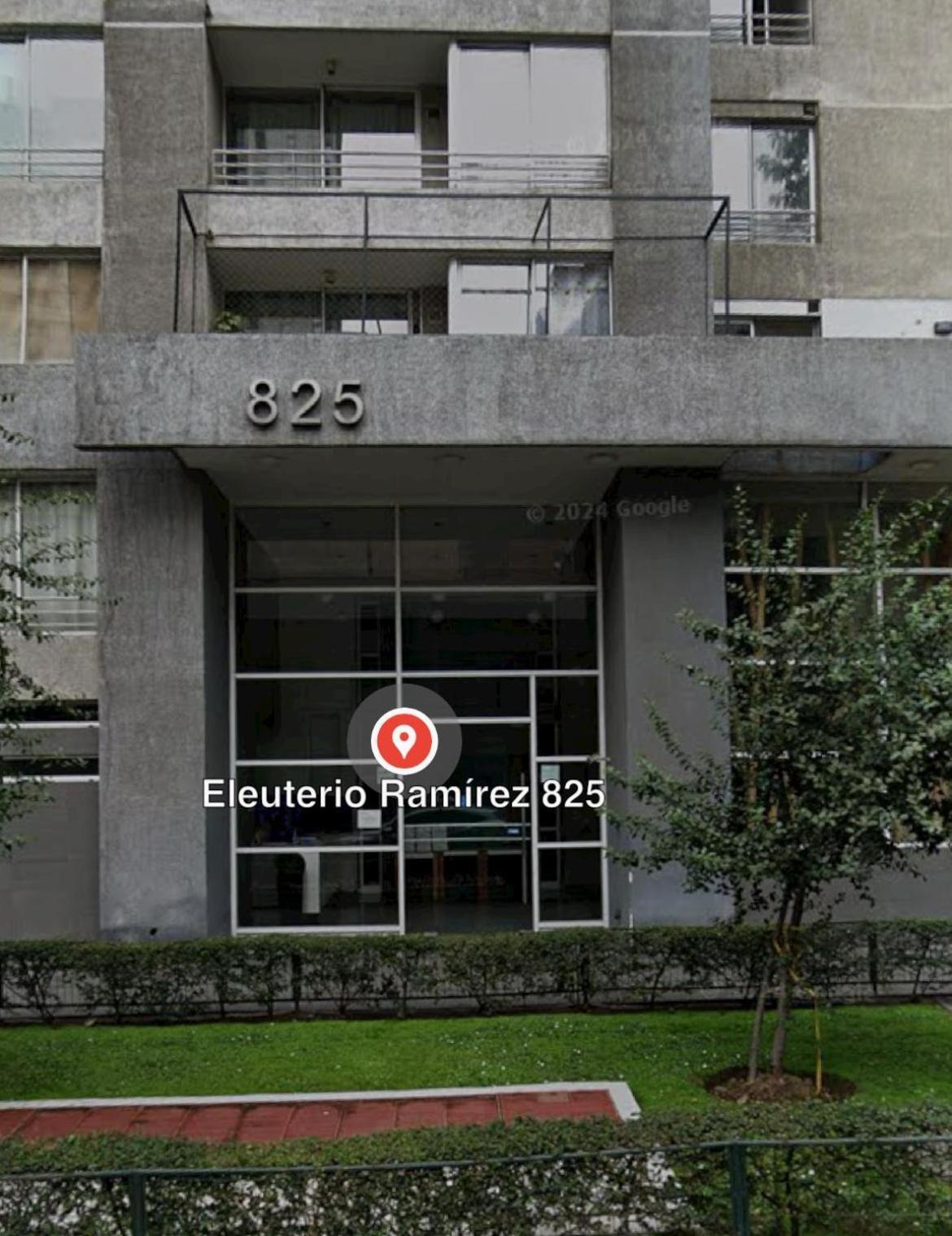 Cerca Movistar Arena Y A Pasos Del Metro Universidad De Chile Con Estacionamiento Santiago Exterior photo